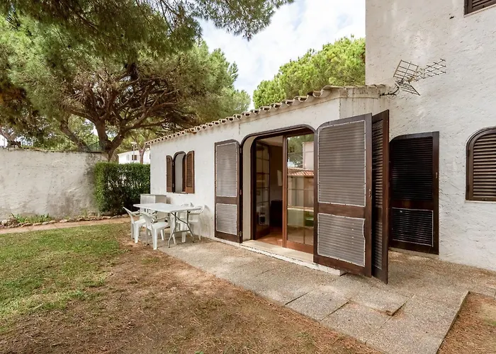 Charming Yellow In Albufeira Apartment *